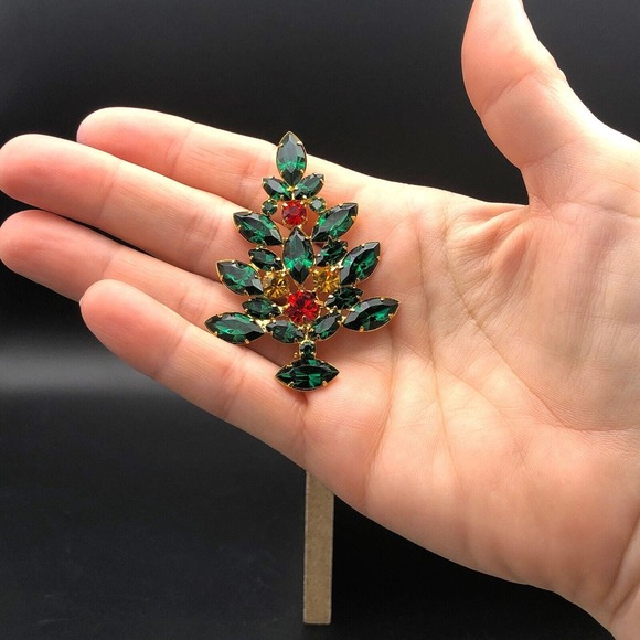 Vintage OTC Christmas Tree Brooch 2.5" Green Red Yellow Faceted Rhinestone Pin - Picture 8 of 8